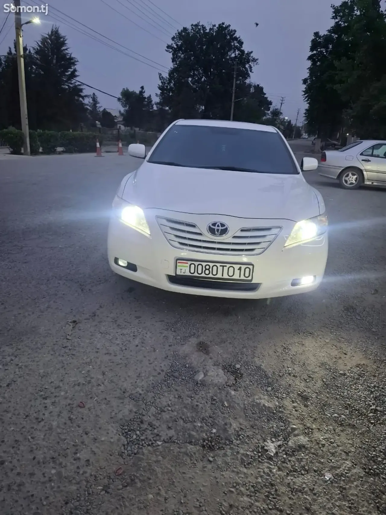 Toyota Camry 2007 · 2.4 AT