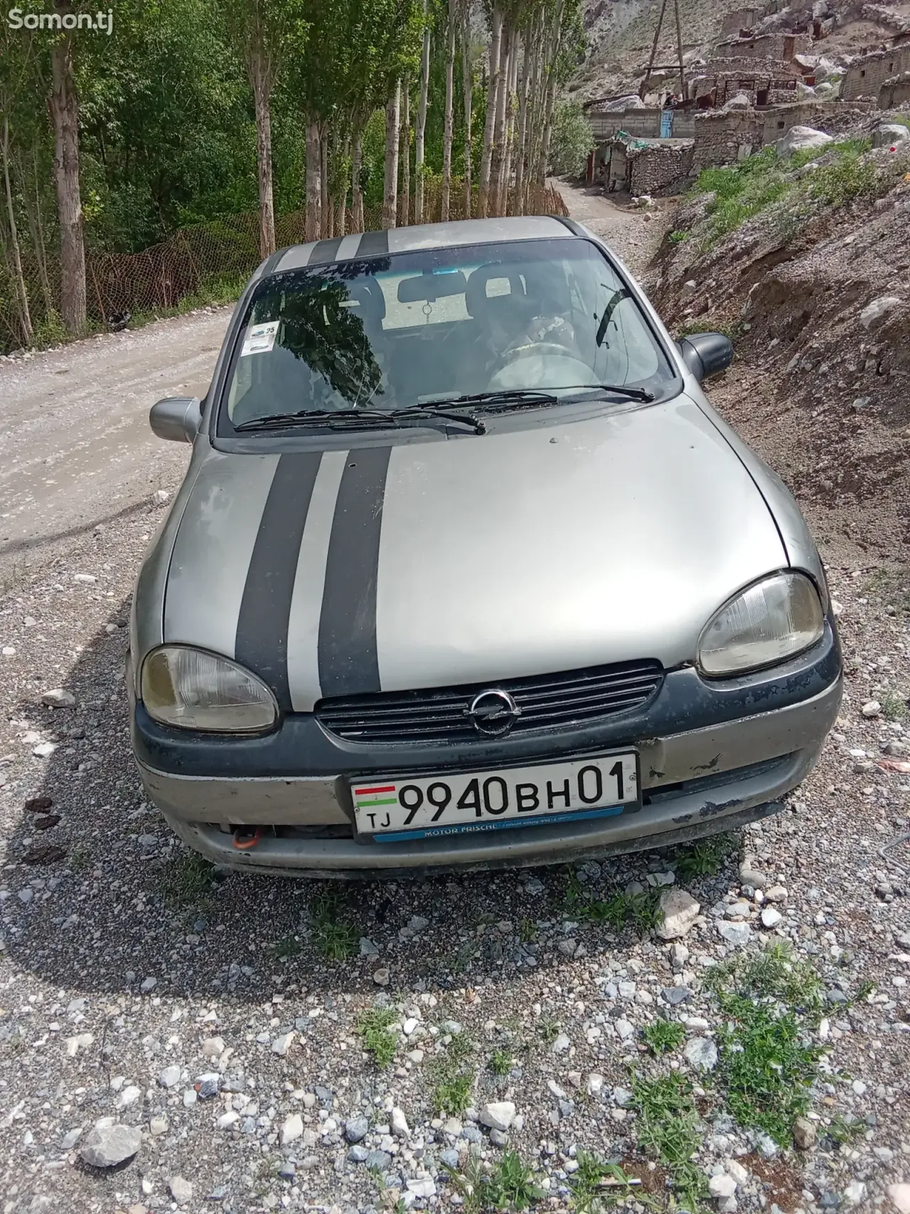 Opel Corsa 1996 · 0.6 MT
