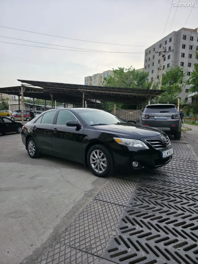 Toyota Camry 2010 · 3.5 AT