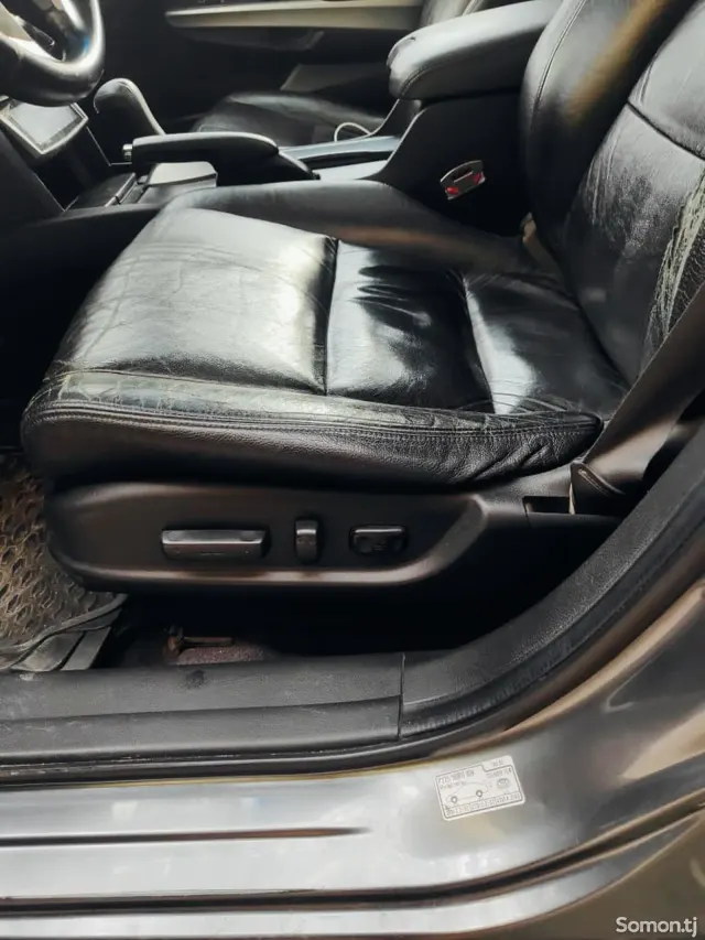 Honda Accord 2010 · 3.5 AT