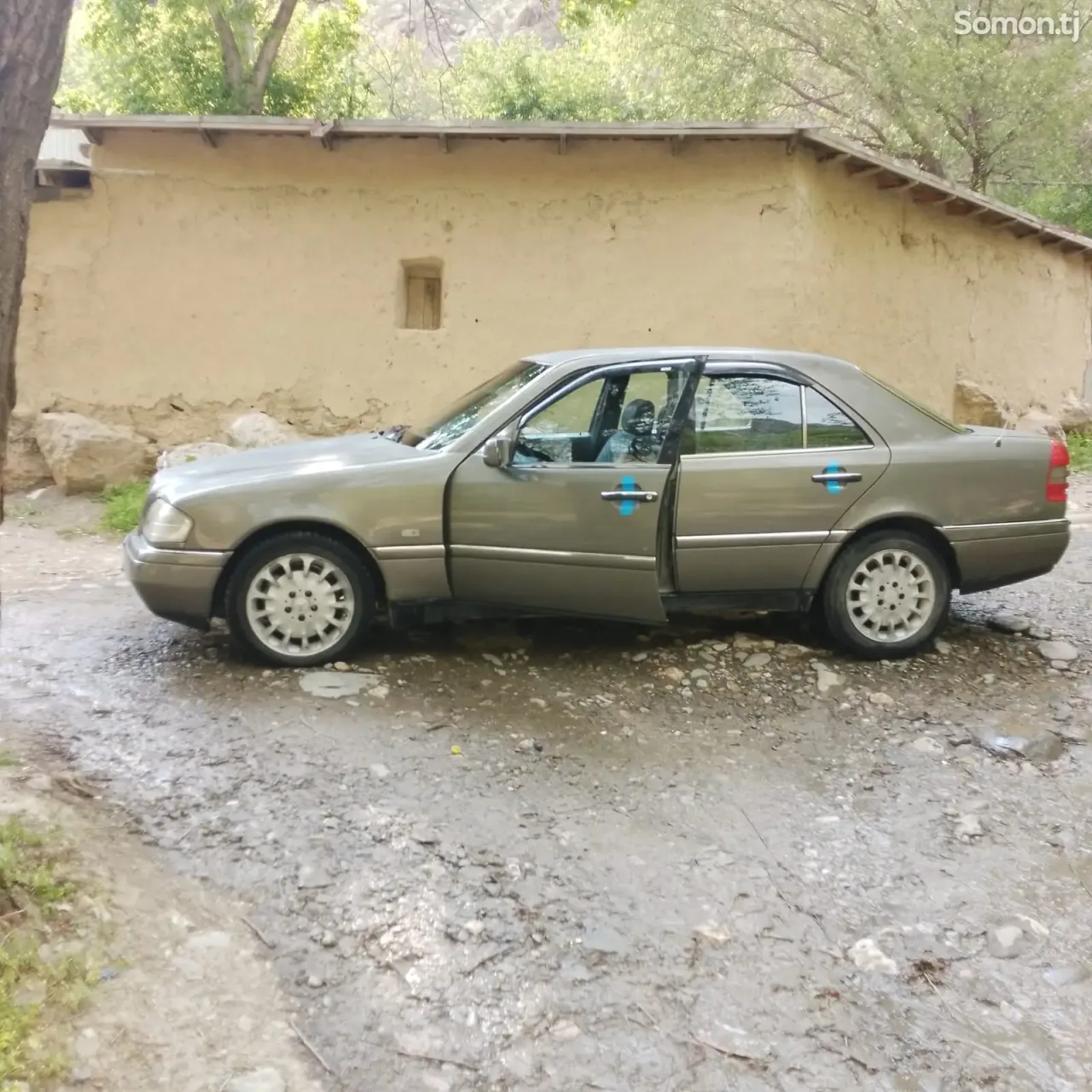 Mercedes-Benz C class 1994 · 1.8 MT