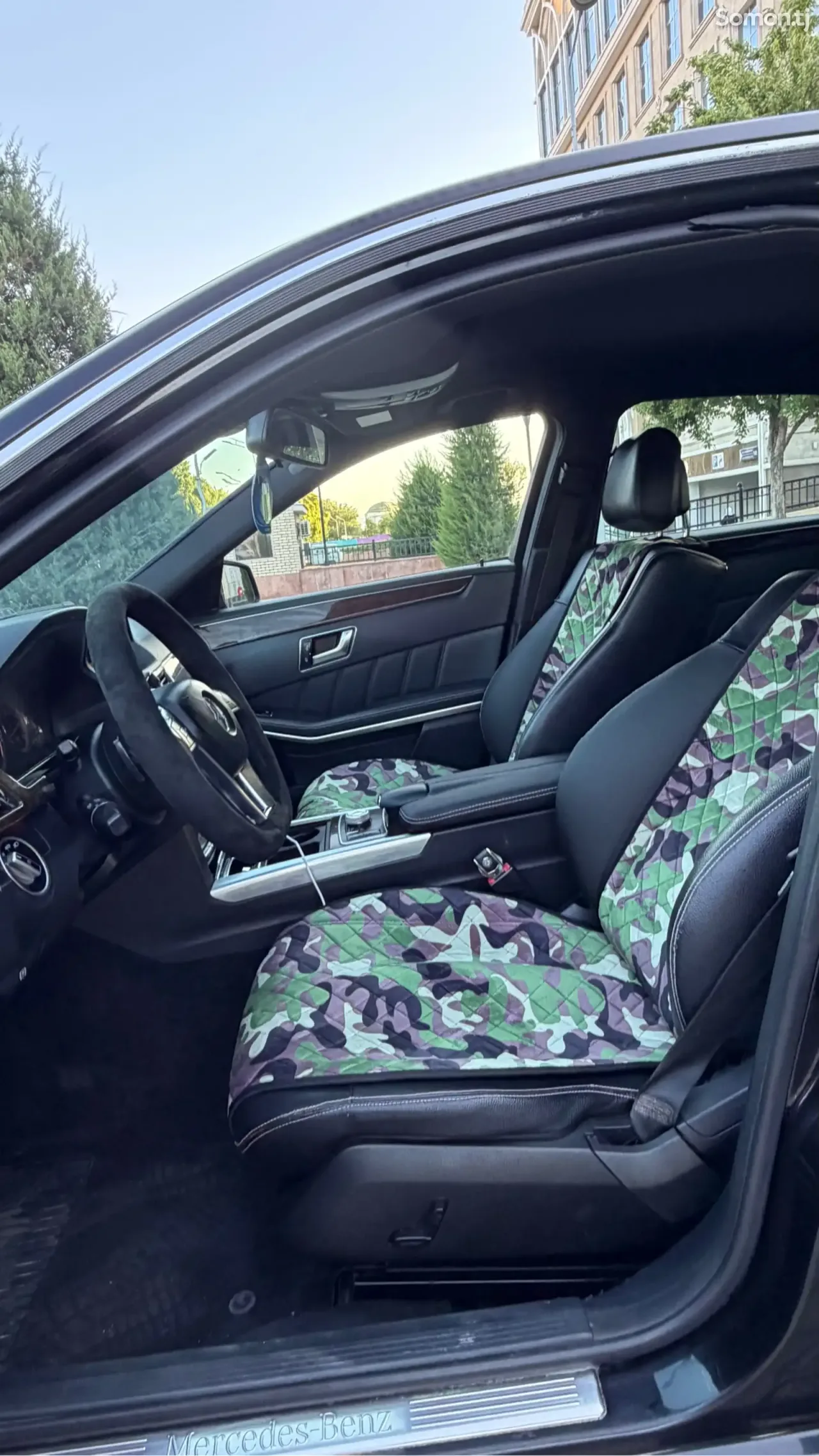Mercedes-Benz E class 2012 · 2.0 AT