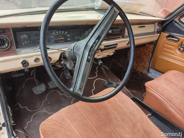ГАЗ 2401 1984 · 1.6 MT