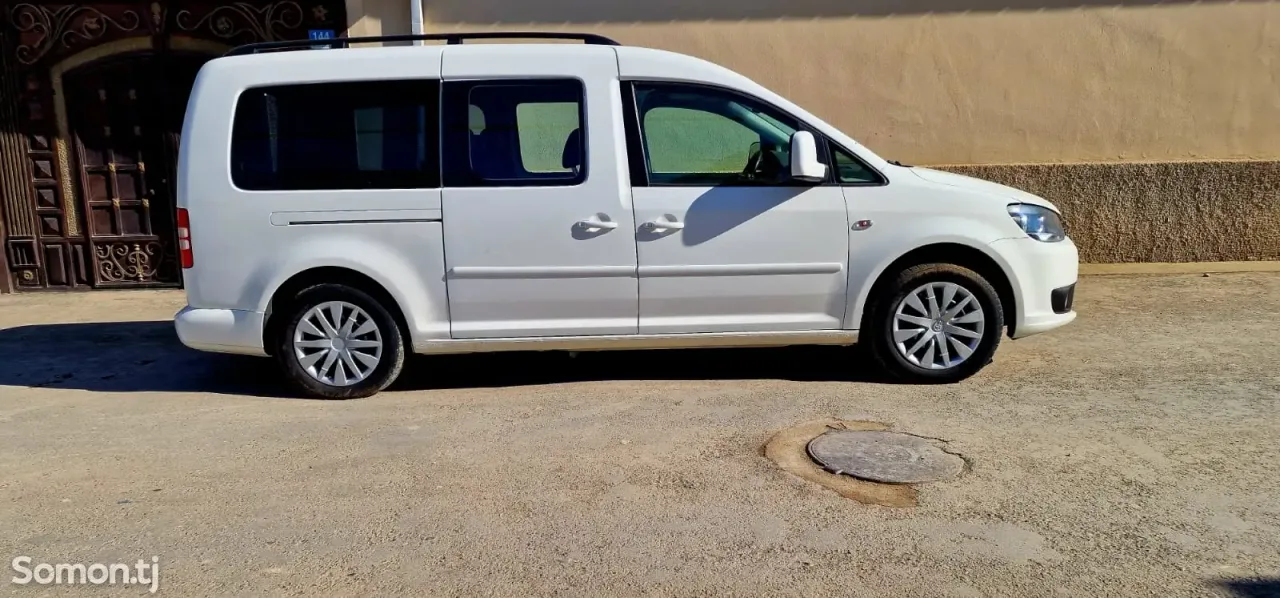 Opel Zafira 2015 · 2.0 MT