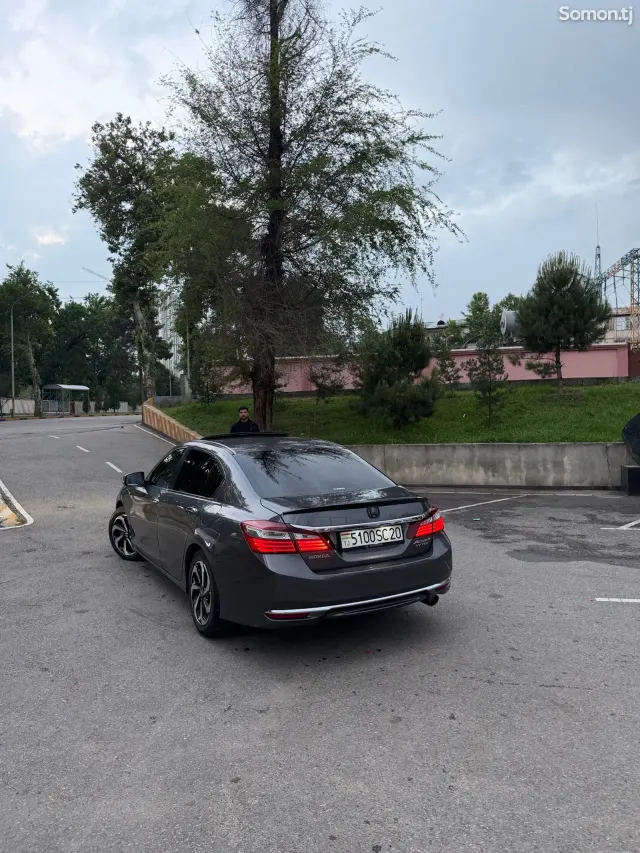 Mercedes-Benz E class 2017 · 2.0 AT