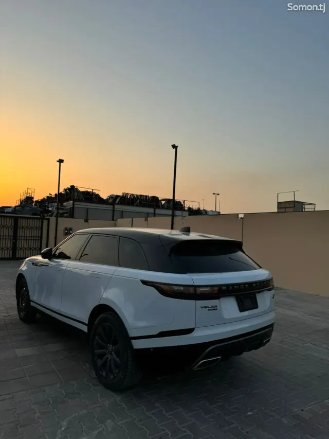 Land Rover Range Rover Velar 2018 · 3.0 AT