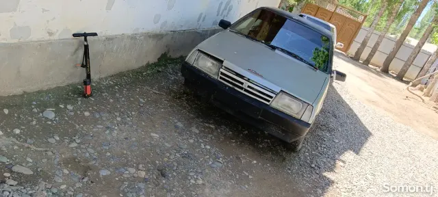 Lada (ВАЗ) 21099 2002 · 0.6 MT