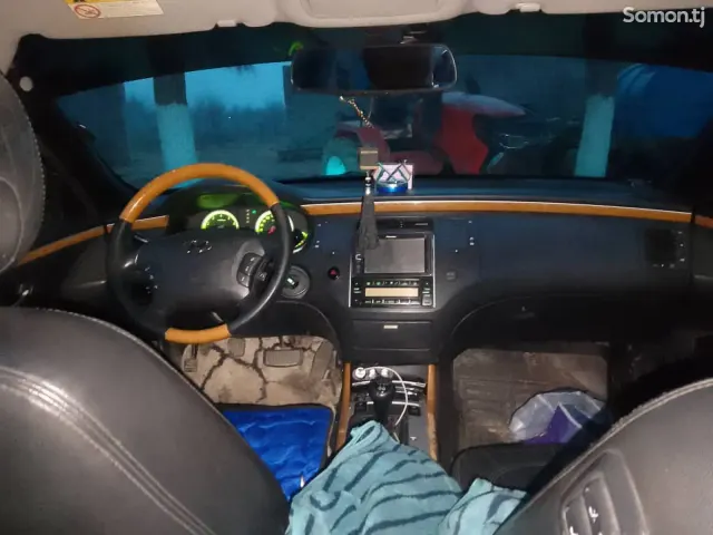 Hyundai Grandeur 2005 · 1.8 MT
