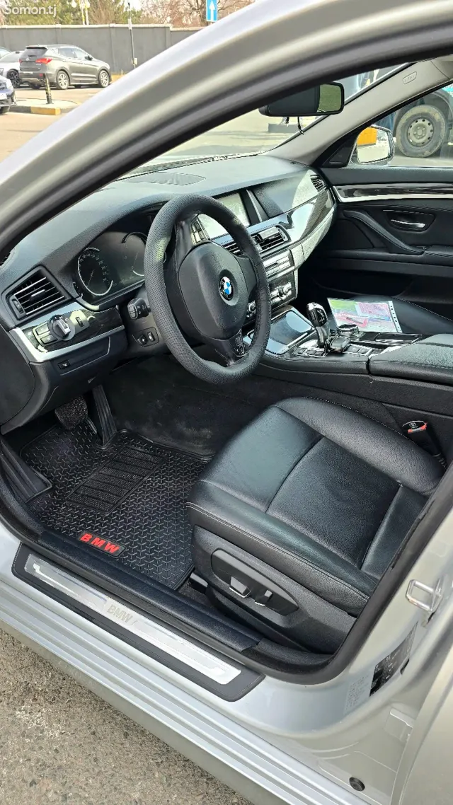 BMW 5 series 2014 · 2.0 AT