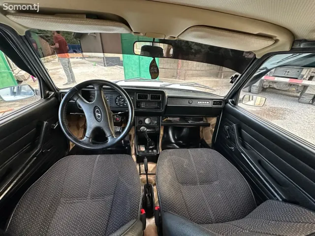 Lada (ВАЗ) 2107 2004 · 1.4 MT