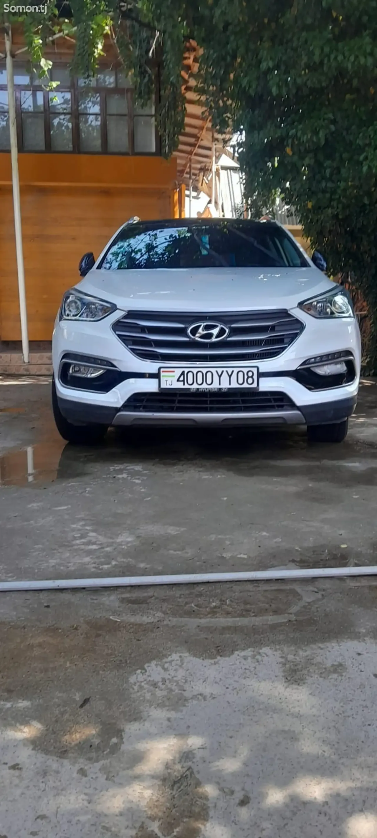 Hyundai Santa Fe 2016 · 2.0 AT
