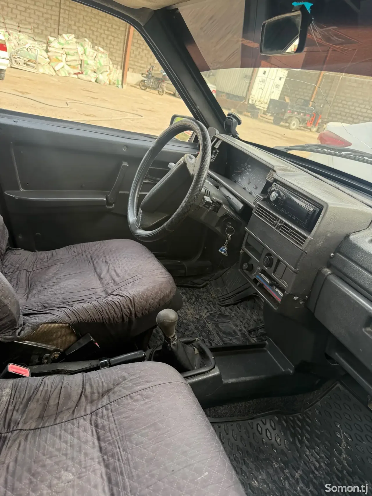 Lada (ВАЗ) 21099 2004 · 1.6 MT