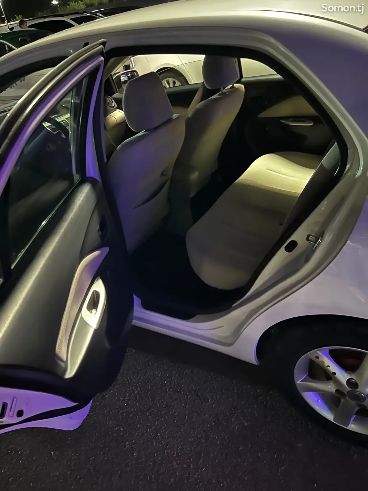 Toyota Belta 2008 · 1.3 AT
