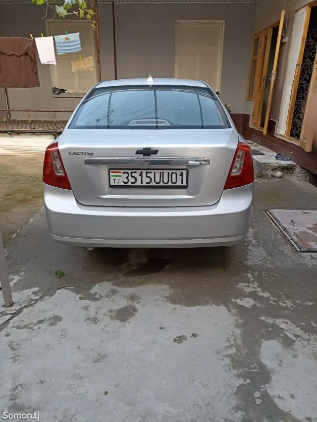 Daewoo Lacetti 2008 · 1.6 MT