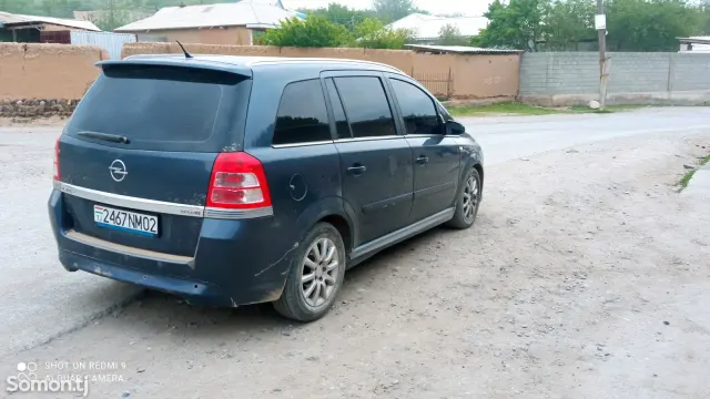 Opel Zafira 2008 · 0.7 MT