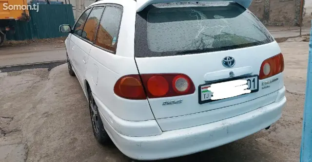 Toyota Caldina 1998 · 2.0 AT