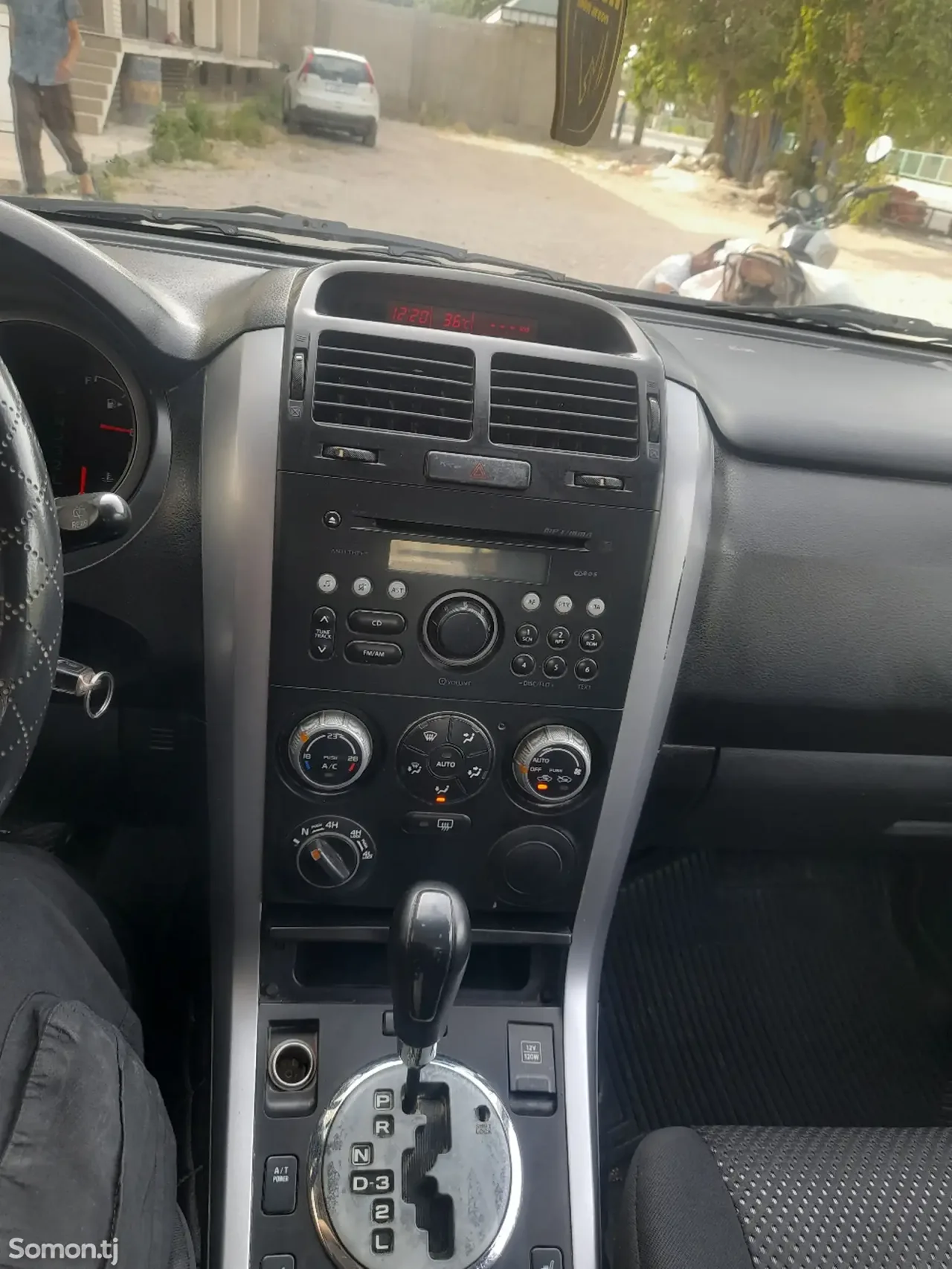 Suzuki Grand Vitara 2008 · 2.5 AT
