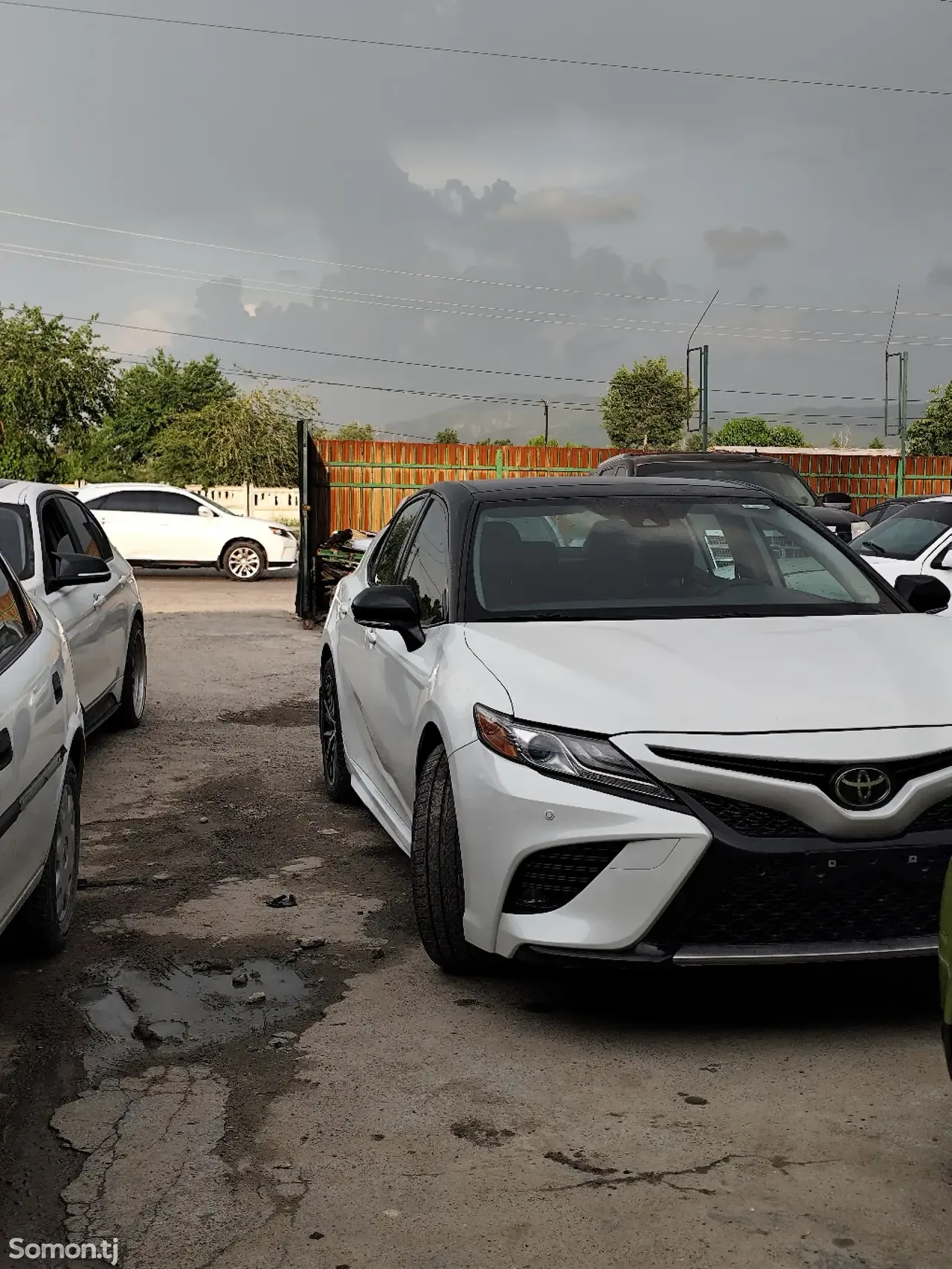 Toyota Camry 2019 · 2.5 AT