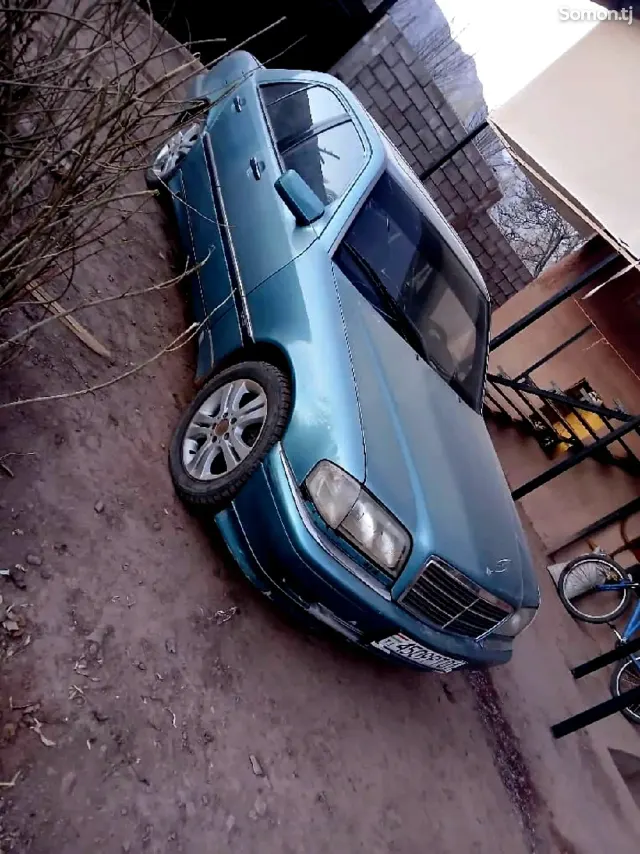 Mercedes-Benz C class 1995 · 1.8 MT