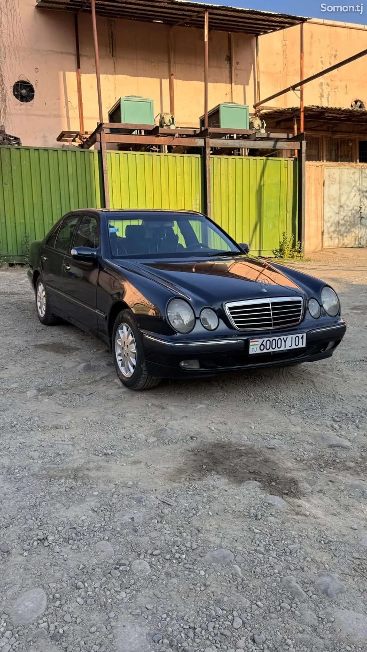Mercedes-Benz E class 2001 · 2.4 AT