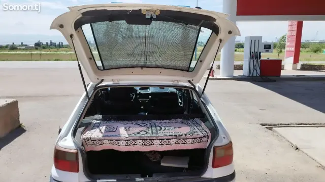 Opel Astra G 1996 · 1.6 MT
