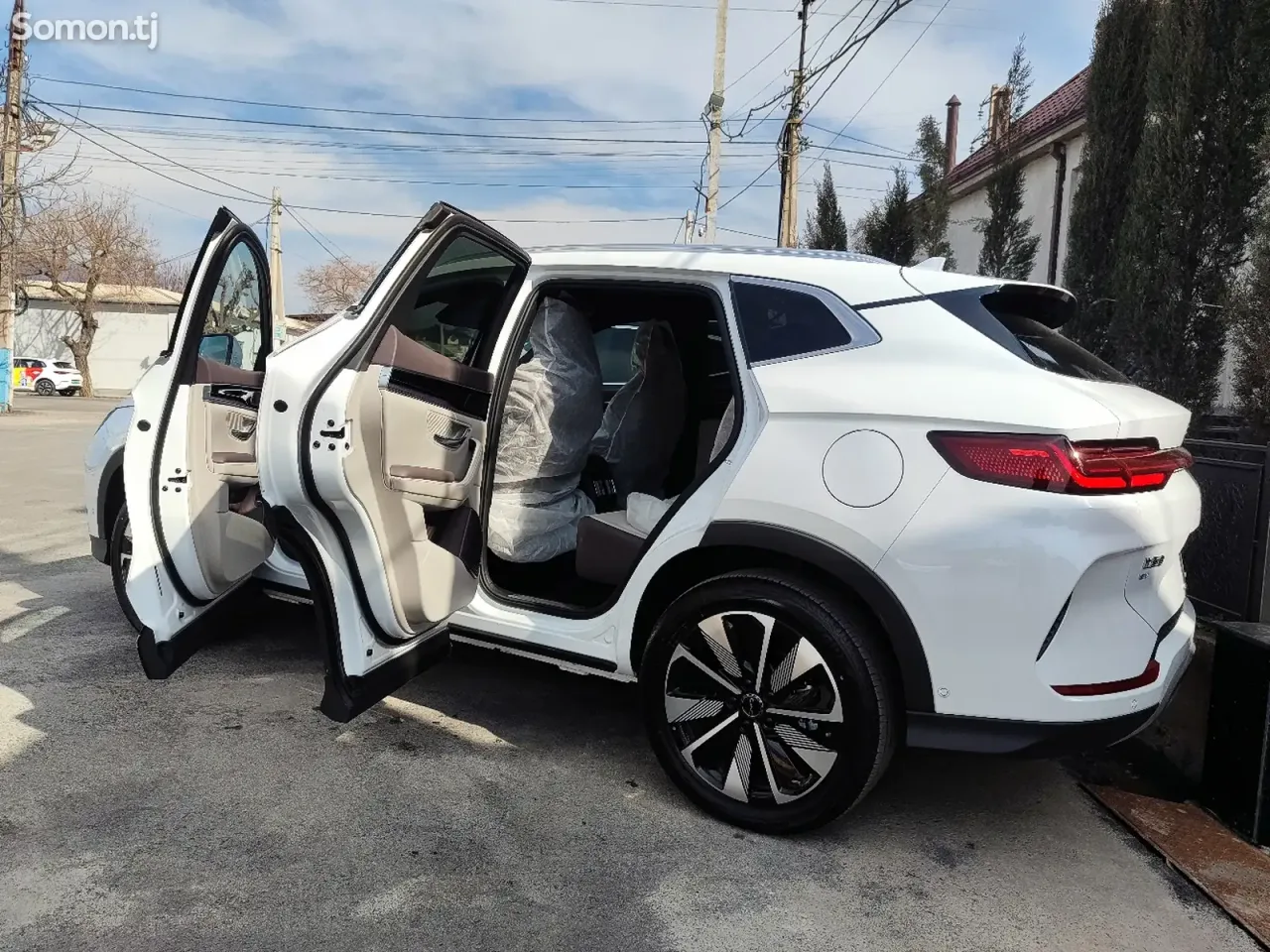 BYD Song Plus 2025 · AT
