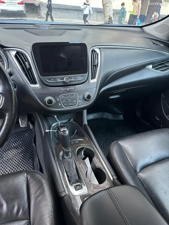 Chevrolet Malibu 2017 · 1.6 AT