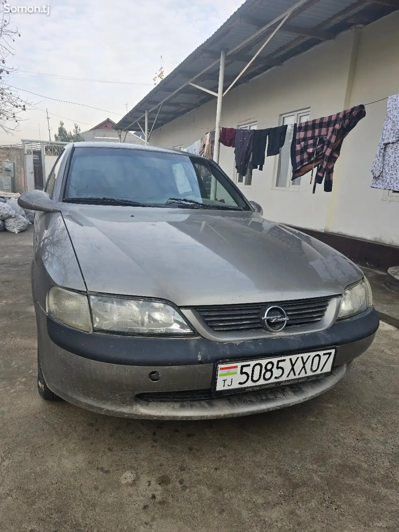 Opel Vectra B 1996 · 1.6 MT