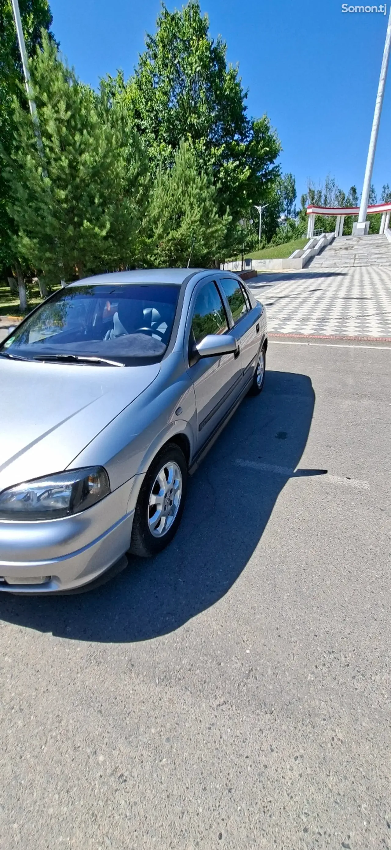 Opel Astra G 2001 · 1.6 MT