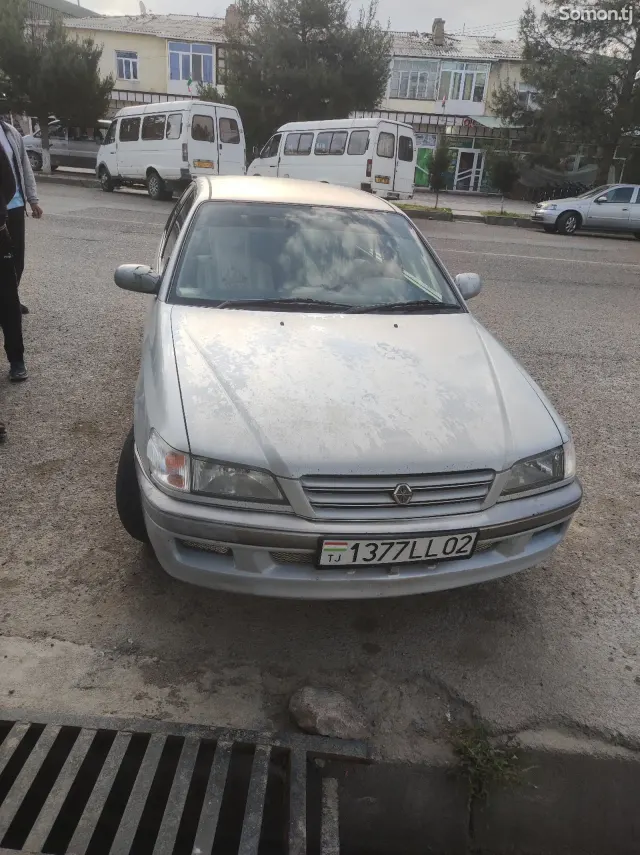 Toyota Corolla 1997 · 1.8 AT
