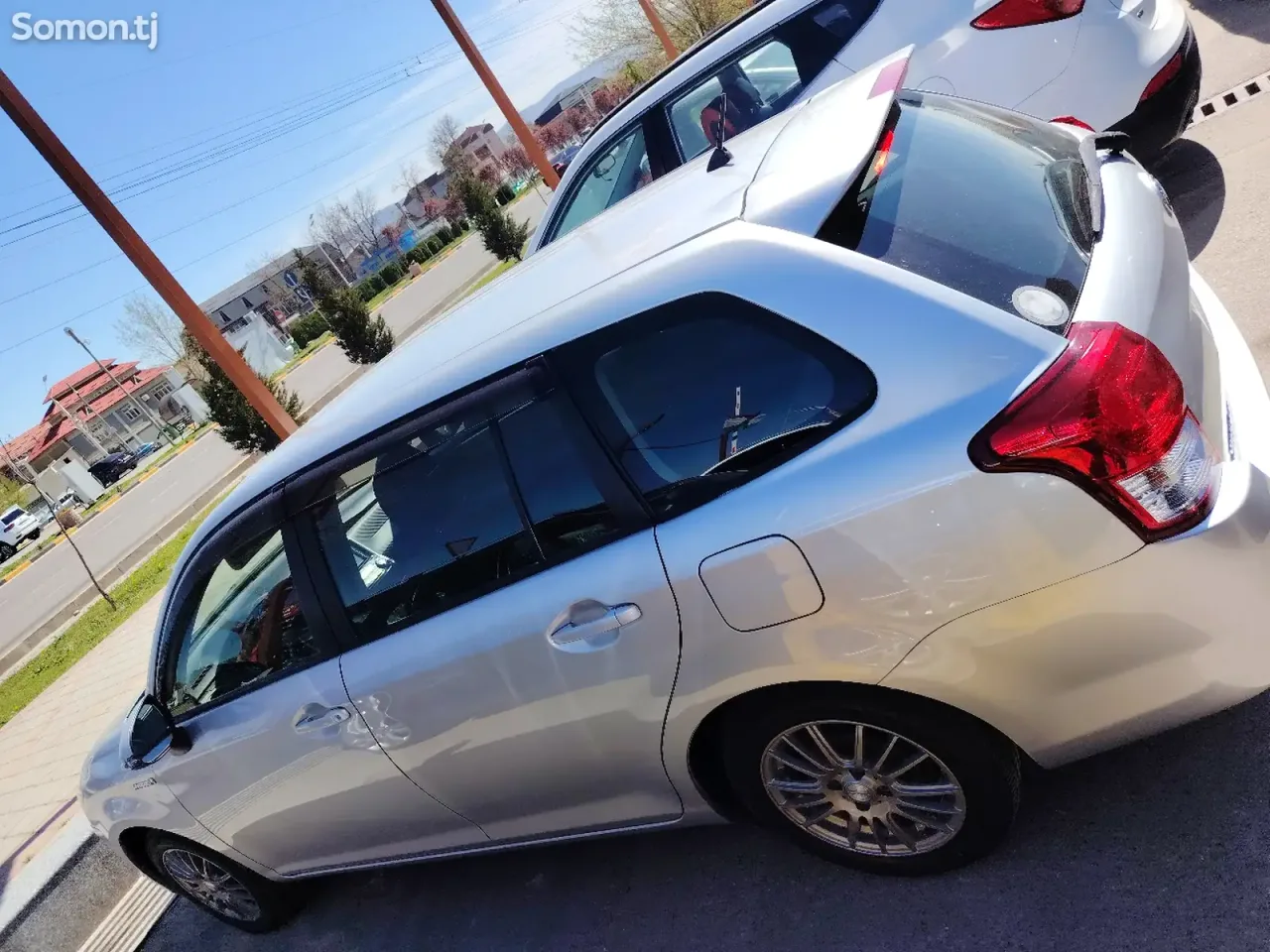Toyota Fielder 2014 · 1.5 AT