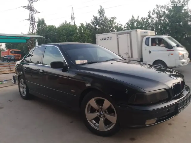 BMW 5 series 1998 · 2.8 AT