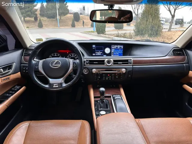 Lexus GS series 2014 · 3.5 AT