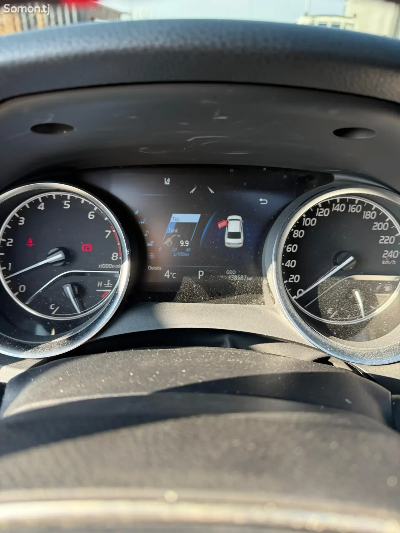 Toyota Camry 2018 · 2.5 AT