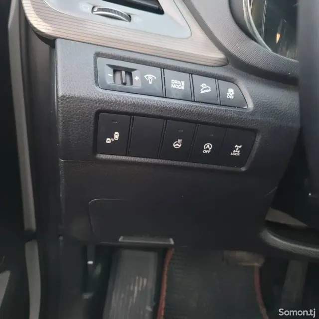 Hyundai Maxcruz 2015 · 2.2 AT