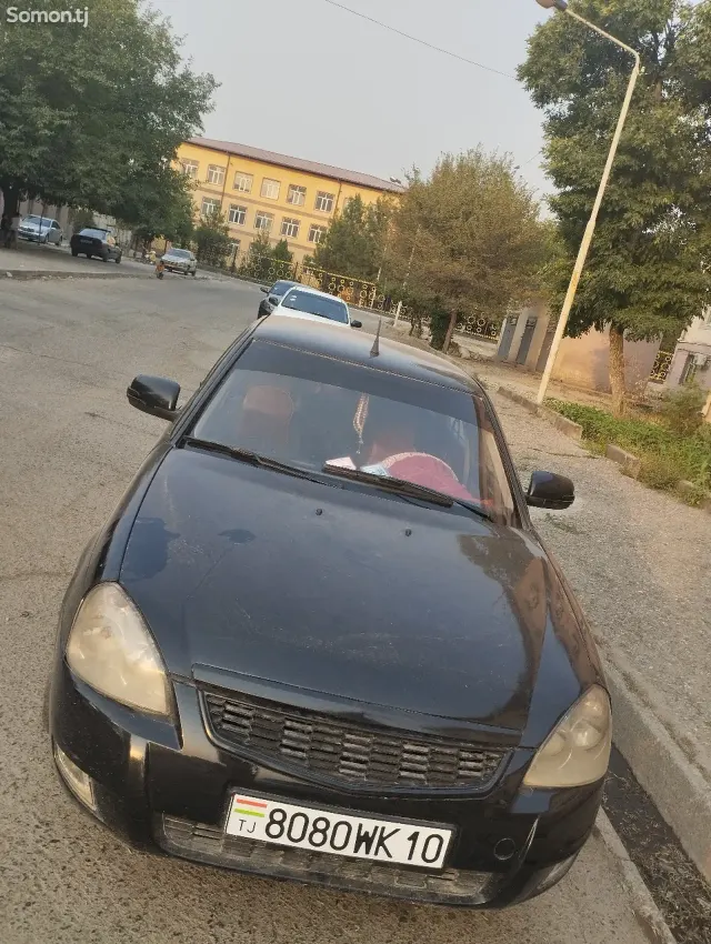 Lada (ВАЗ) Priora 2010 · 1.7 MT
