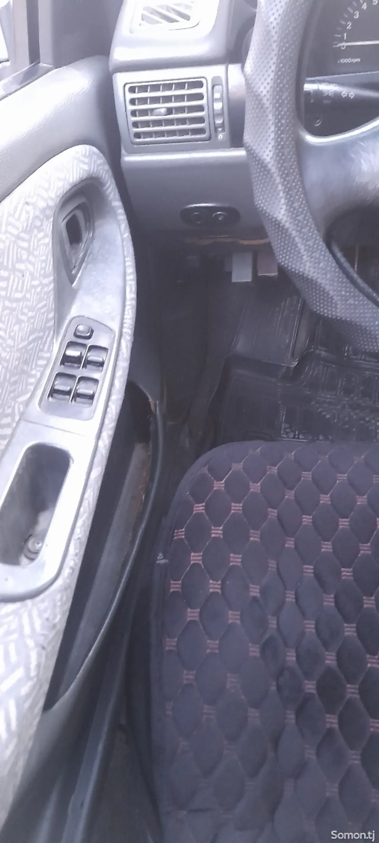 Daewoo Nexia 1996 · 1.6 MT