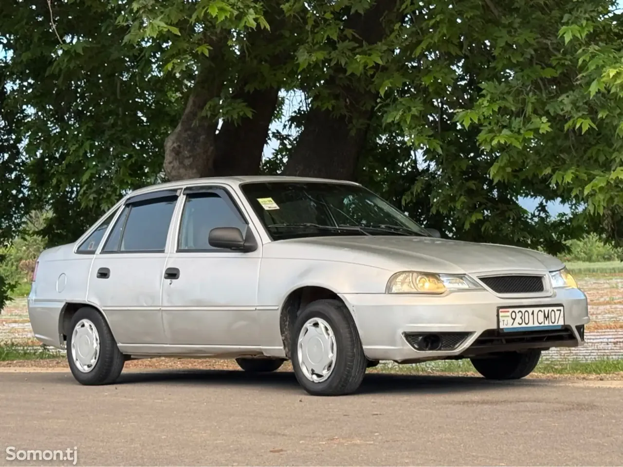 Daewoo Nexia 1995 · 1.6 MT