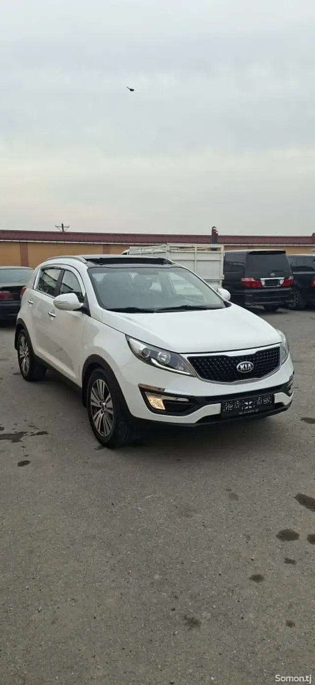 Kia Sportage 2015 · 2.0 AT