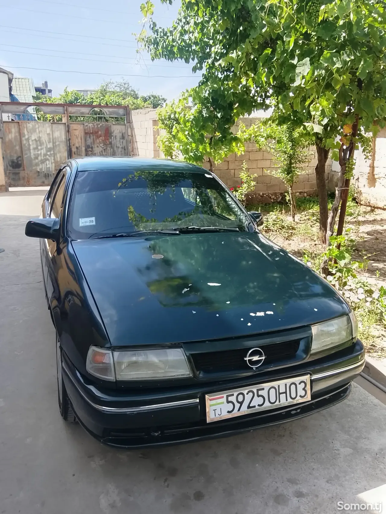 Opel Vectra B 1995 · 1.6 MT