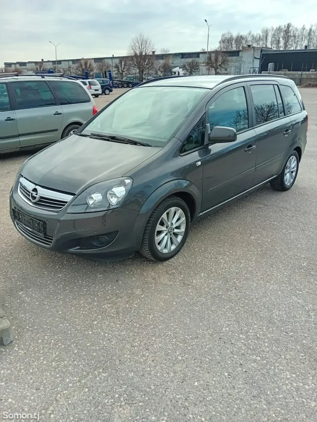 Opel Zafira 2014 · 1.8 MT