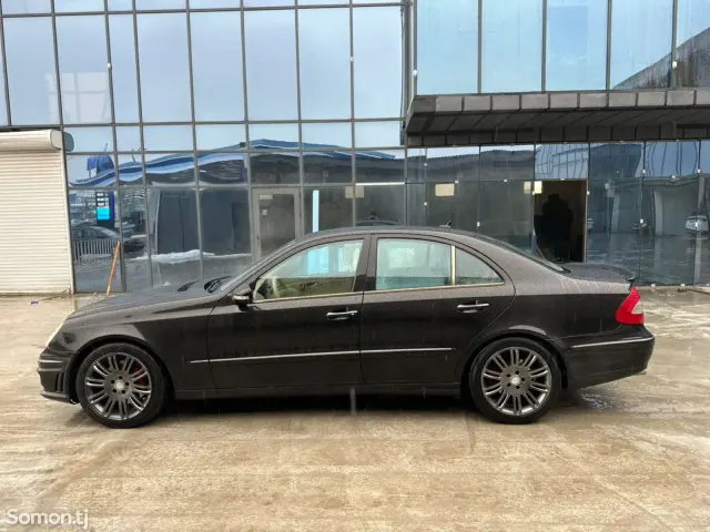 Mercedes-Benz E class 2008 · 3.5 AT