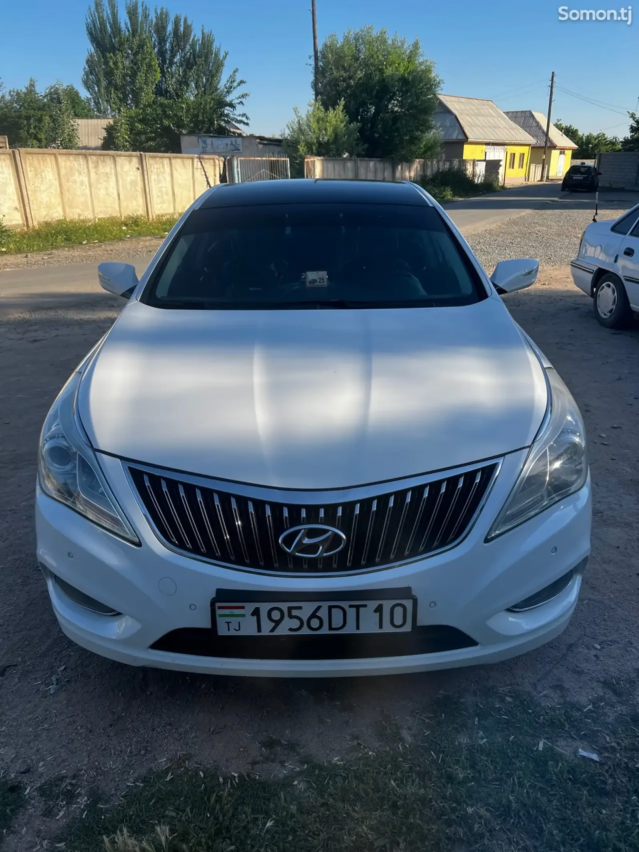 Hyundai Grandeur 2011 · 3.5 AT