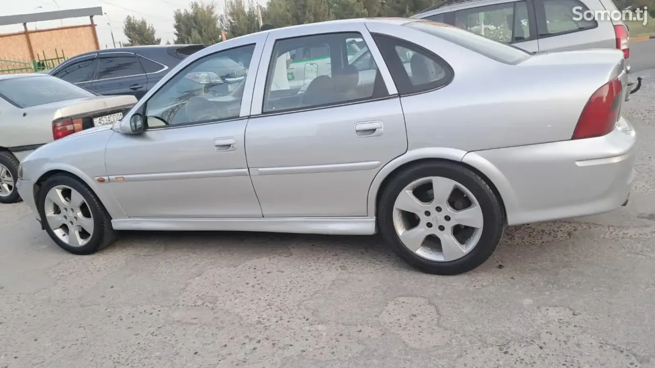 Opel Vectra B 1999 · 1.8 AT