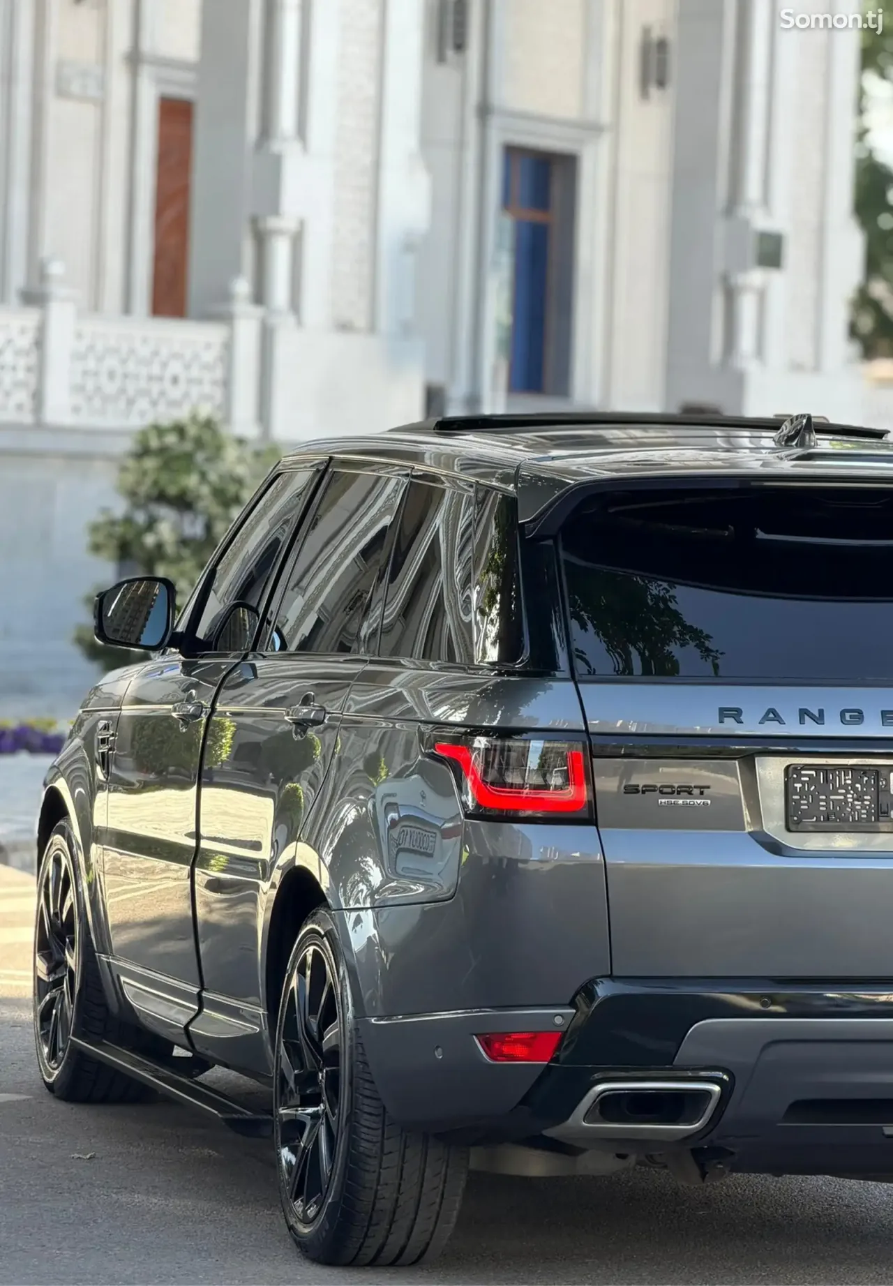 Land Rover Range Rover Sport 2019 · 3.0 AT