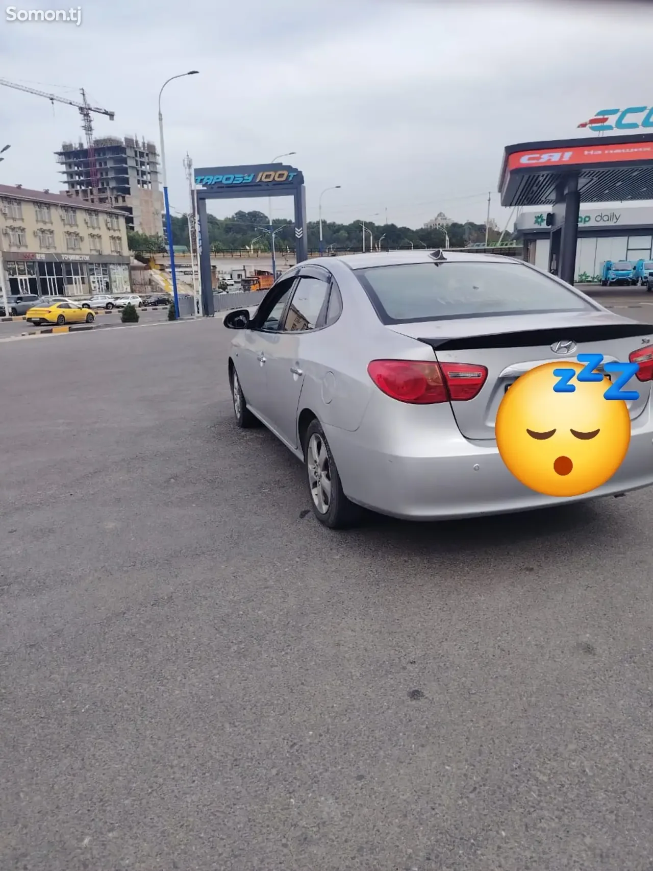 Hyundai Avante 2010 · 1.6 AT