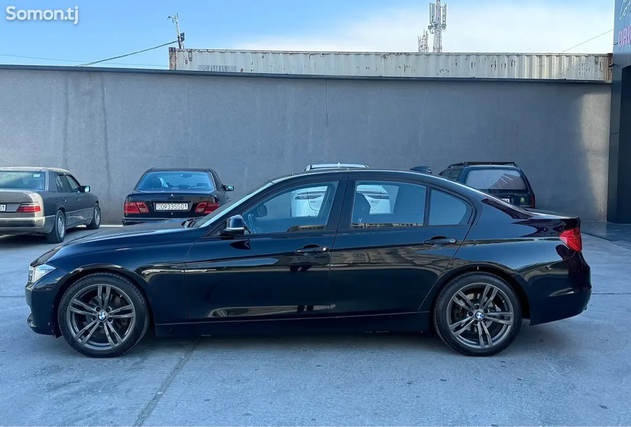 BMW 3 series 2014 · 2.0 AT