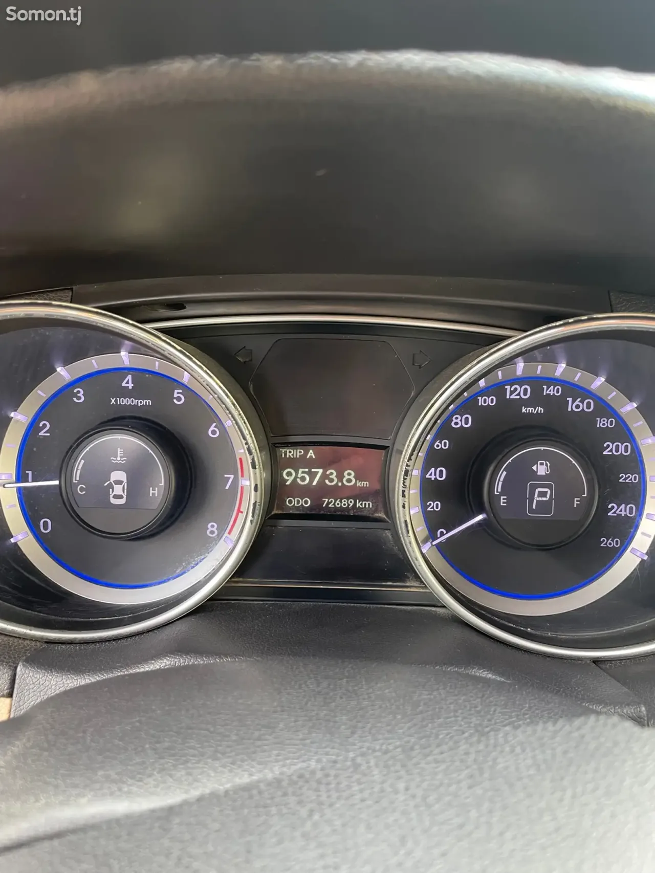 Hyundai Sonata 2011 · 2.4 AT
