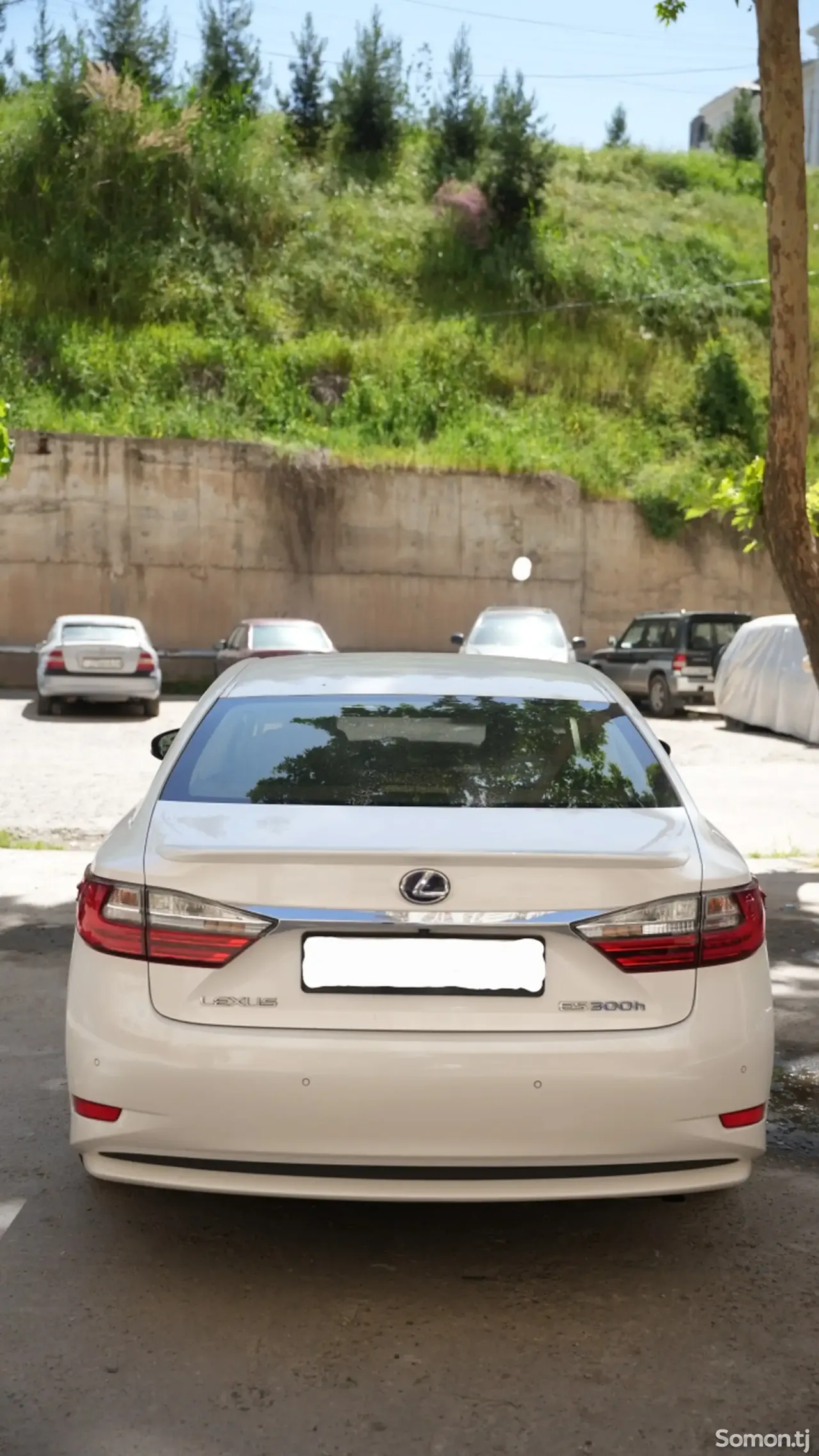 Lexus ES series 2015 · 3.0 AT