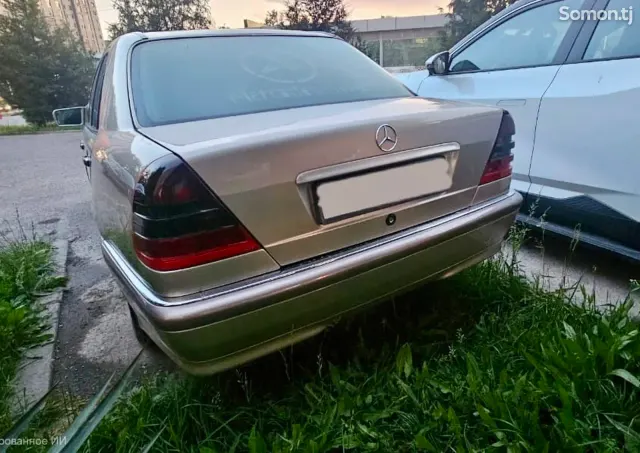 Mercedes-Benz C class 1998 · 1.8 AT